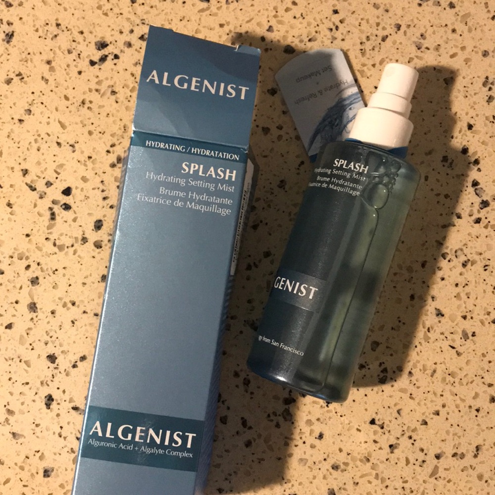 Algenist alguroic Acid setting spray